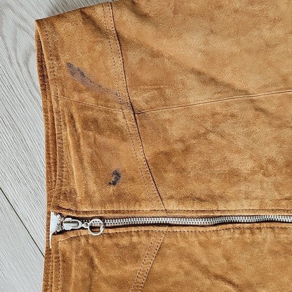 Anthropologie Six Crisp Days Genuine Suede Front Zip Up Mini Skirt Large *flaws* - Picture 3 of 17